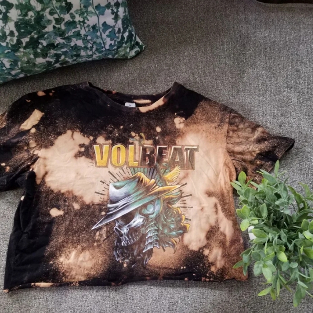 Volbeat Crop